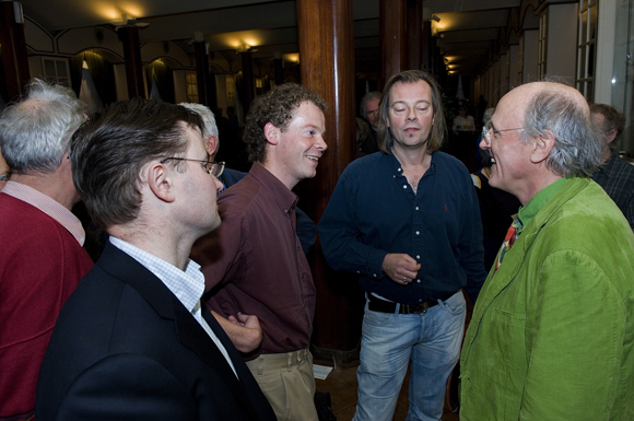 Langs de rand van het zand, presentatie 0001